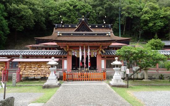 Wakaura Temmangu Shrine